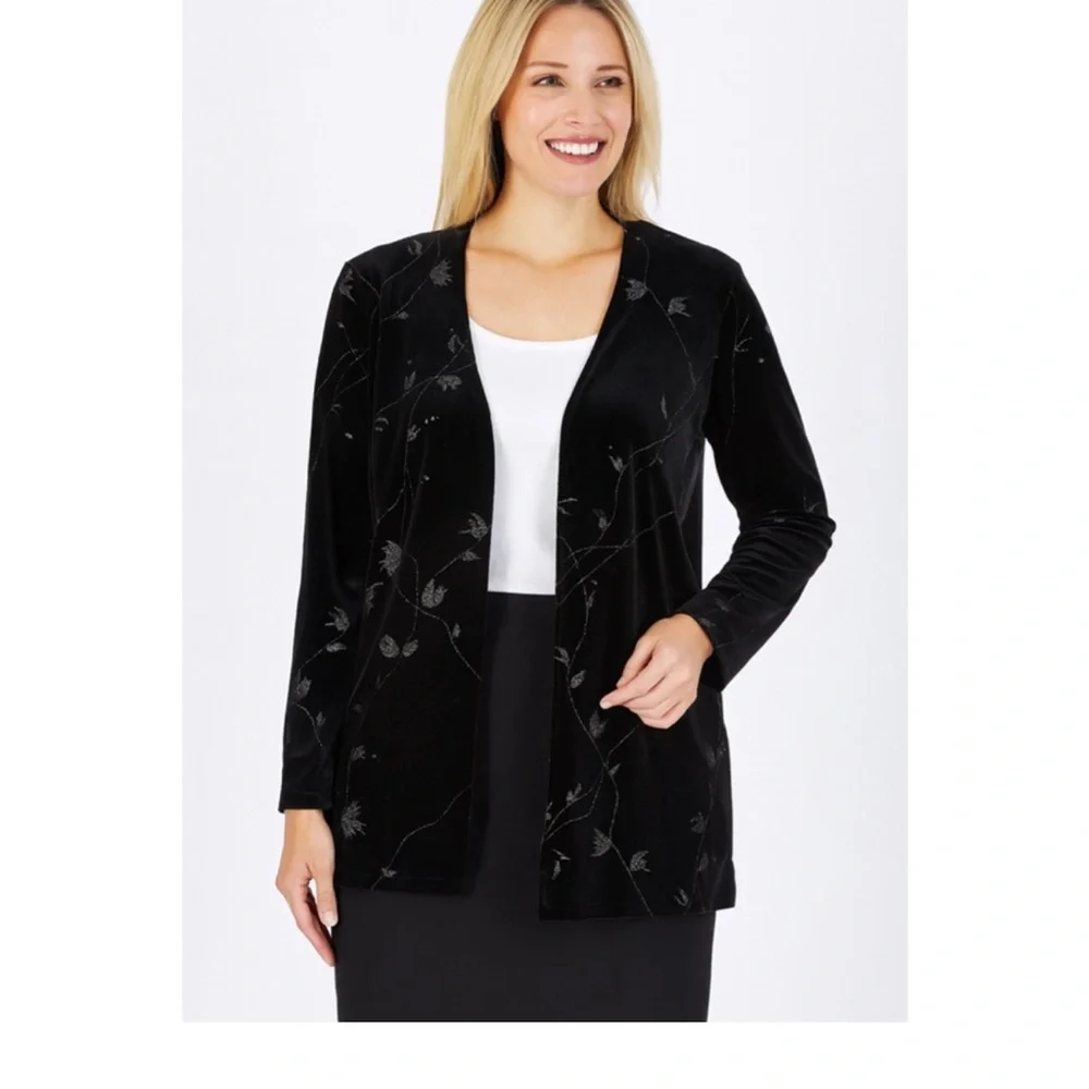 Elegant Black Velvet Blazer